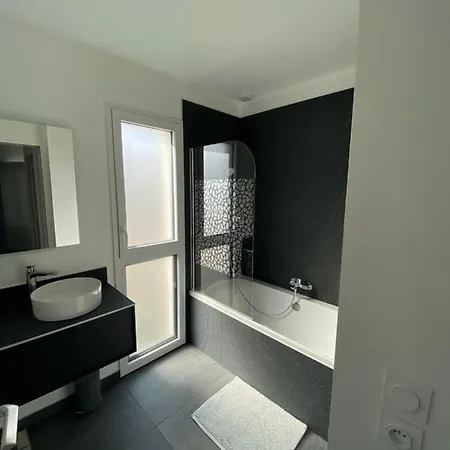 Logement Confort 2 Chambres / Sejour-Cuisine Proche De Montpellier Saint-Aunes Exterior photo